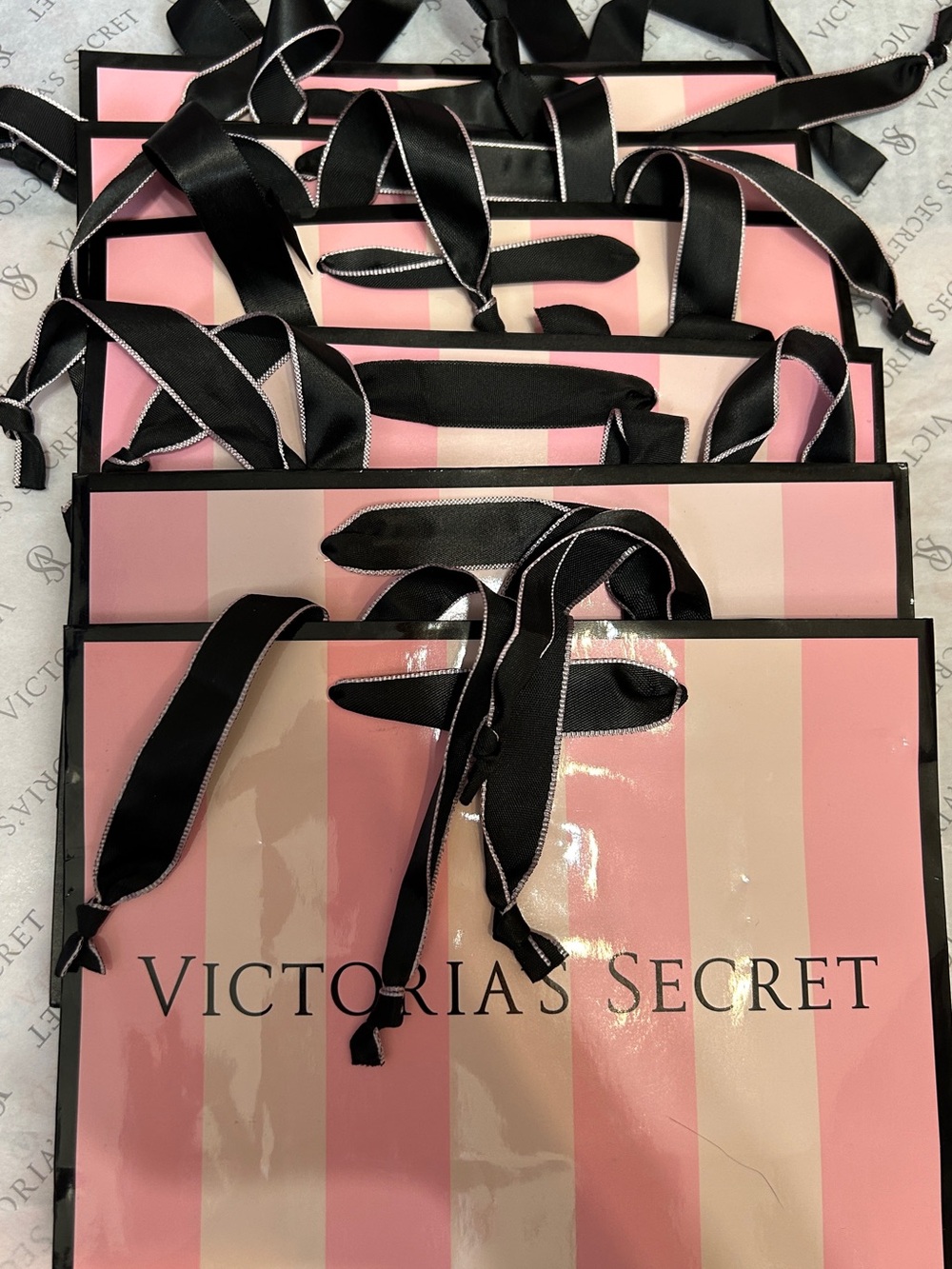 Victoria's Secret Gift Bags -6 Small